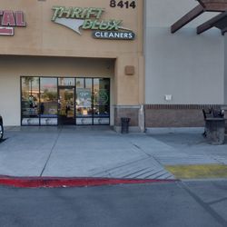 Thrift DLux Cleaners - Front of store