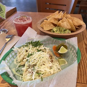 Tacubaya - Pescado Taco Guacamole - Mexican Near Me - Berkeley, California