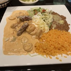 La Catrina - Shrimp in chipotle sauce, rice and beans
