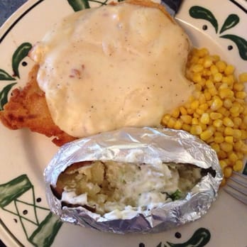 Izzy's Cafe - Chicken fried chicken - Barbeque Near Me - El Cajon, California Izzy's Cafe - Chicken fried chicken - Barbeque Near Me - El Cajon, California