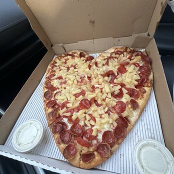 PETRILLI’S PIZZA - Updated August 2025 - 352 Photos & 880 Reviews - 110 ...