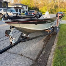 Boat motor trailer is ok