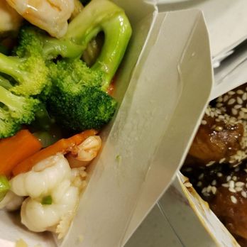 Yuan Ho Carryout - Sesame Chicken + Shrimp & Veggies  Dragon & Phoenix - Chinese Near Me - Charlottesville, Virginia