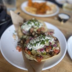 Briar Common Brewery + Eatery - Chicken Shawarma