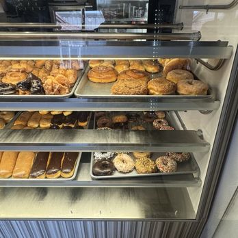 Donut Pantry - Donuts Near Me - Fallbrook, California Donut Pantry - Donuts Near Me - Fallbrook, California