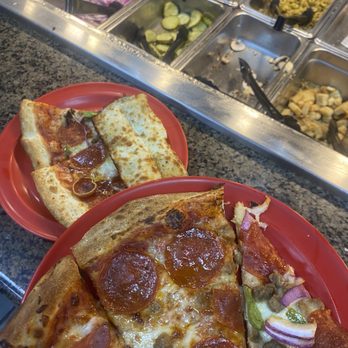 Cicis Pizza - Pizza Near Me - Gainesville, Texas