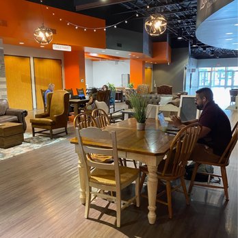 1418 Coffee - Great amount of space and so calm! Great for studying and meeting with friends!! - Coffee & Tea Near Me - Garland, Texas