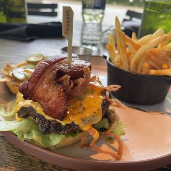 Yardbird - The Great American Wagyu Burger - New American Near Me - Washington, DC, District of Columbia