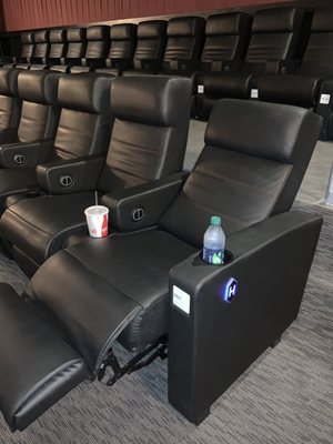 Frank Theatres Coral Square Stadium 8 770 Riverside Dr Coral Springs Fl Movie Theatres Mapquest