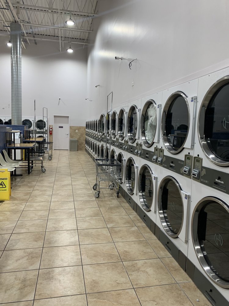WHEATON LAUNDROMAT 22 Reviews Laundromat 282 E Geneva Rd, Wheaton