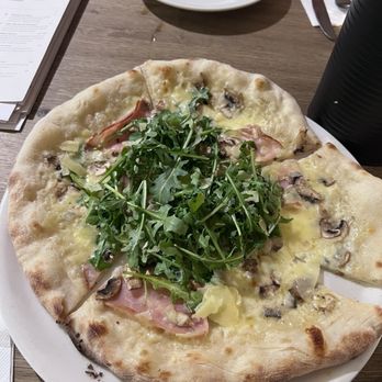Vapiano - Truffle Oil Pizza - Italian Near Me - Sydney, NSW Vapiano - Truffle Oil Pizza - Italian Near Me - Sydney, NSW