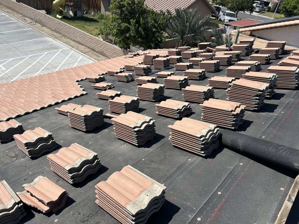 Slide of Fonseca’s Roofing