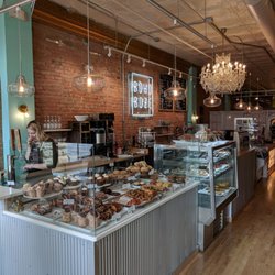 Elle's Belles - Elle's Belle's Bakery in Bozeman, MT
