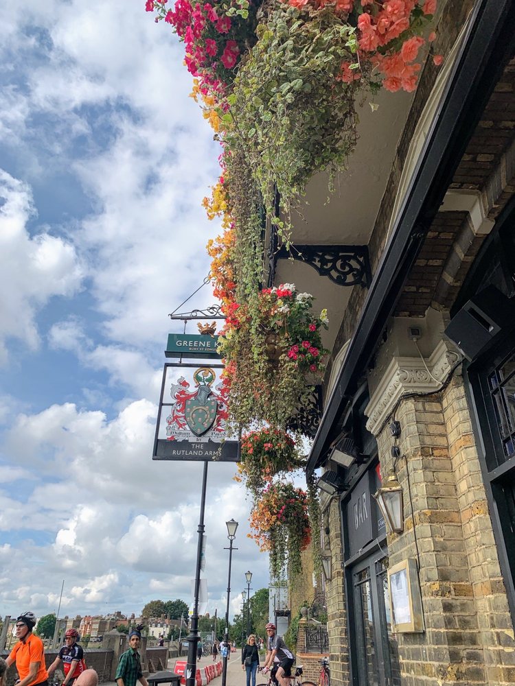 THE RUTLAND Updated September 2024 24 Photos & 14 Reviews 15