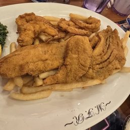 Fisherman's platter