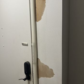 Nicolas Painting - Drywall Installation & Repair Near Me - Franklin, Wisconsin