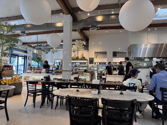 Joan’s on Third by null