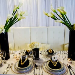 River City Events - Modern Black & White tablescape