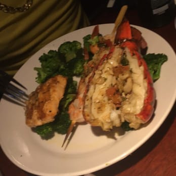 Red Lobster - Seafood Near Me - Brooklyn, New York