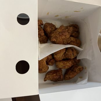Bonchon Gaithersburg - 10-piece 10 Pc Boneless Wings - Korean Near Me - Gaithersburg, Maryland