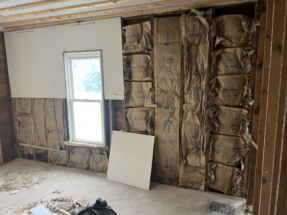 Slide of Paredes Mobile Services