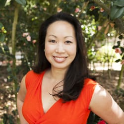 4th Chakra Wellness - Janell Shun, Reiki Master Teacher. Photo credit: Jeannie Mutrais Photography