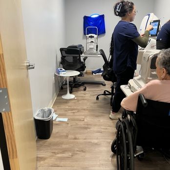 Acuity Eye Group - Optometrists Near Me - La Quinta, California
