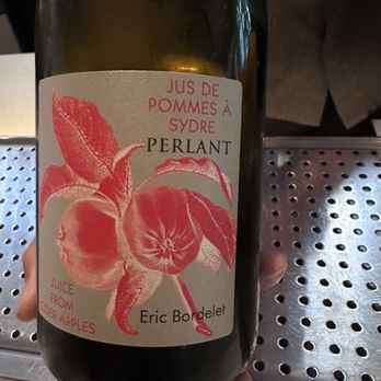Kato - Perlant. A blend of 20 heirloom apple varietals. Intense sweet minerally cider. - Taiwanese Near Me - Los Angeles, California Kato - Perlant. A blend of 20 heirloom apple varietals. Intense sweet minerally cider. - Taiwanese Near Me - Los Angeles, California