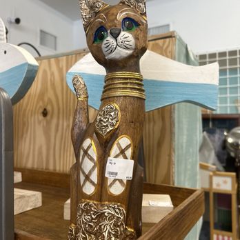 Magnolias Two - $12.99 for this fun cat - Used, Vintage & Consignment Near Me - Rockport, Texas Magnolias Two - $12.99 for this fun cat - Used, Vintage & Consignment Near Me - Rockport, Texas