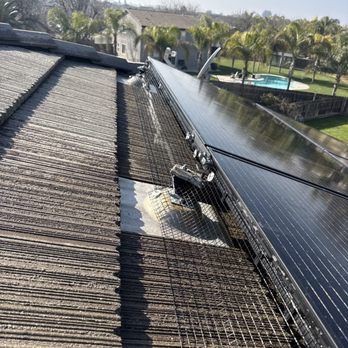 Crystal Clear Solar Services - Window Washing Near Me