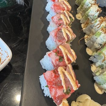 Suxico Sushi - Sushi Bars Near Me - Spring, Texas
