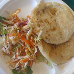 Del Rancho Chicken - Pork papusas