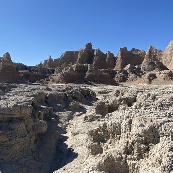 Badlands National Park - Parks Near Me - Interior, South Dakota