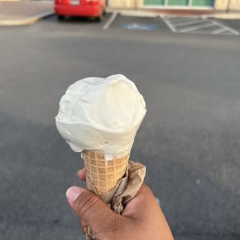Amy's Ice Creams - Sweet Cream - Ice Cream & Frozen Yogurt Near Me - San Antonio, Texas Amy's Ice Creams - Sweet Cream - Ice Cream & Frozen Yogurt Near Me - San Antonio, Texas