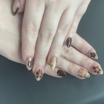 Platinum Nails - Nail Salons Near Me - Jacksonville, Florida