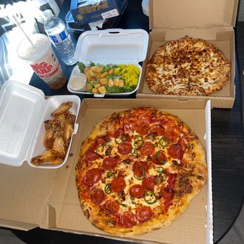 Red Dot Pizza Company - Pizza Near Me - Castaic, California Red Dot Pizza Company - Pizza Near Me - Castaic, California