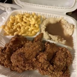 Spicy Fried Chicken Macaroni and Cheese Mashed Potatoes and Gravy Spicy Fried Chicken Macaroni and Cheese Mashed Potatoes and Gravy