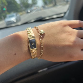 Perfectly Linked - Jewelry Near Me - Lockport, Illinois