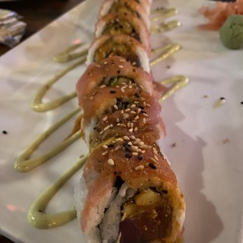 Boathouse - Spicy Tuna Roll - Breakfast & Brunch Near Me - Stuart, Florida