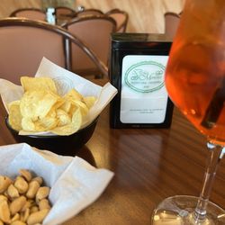 Dolce Momento - Happy Hour!