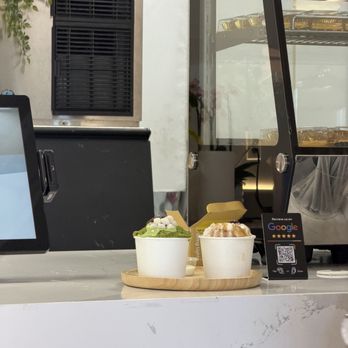 Floe - Matcha & Bingsoo Cafe - Cute single serving Bingsoo $8 each (except matcha $9) - Shaved Ice Near Me - Fullerton, California