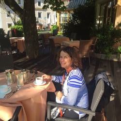 Adler Dolomiti - Breakfast on the patio