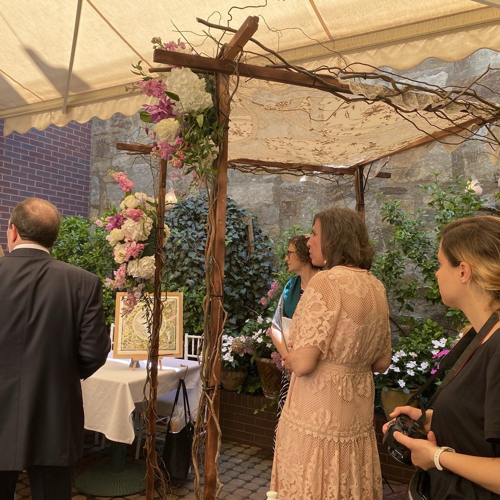 Bistro Provence - Outdoor ceremony in the garden - French Near Me - Bethesda, Maryland
