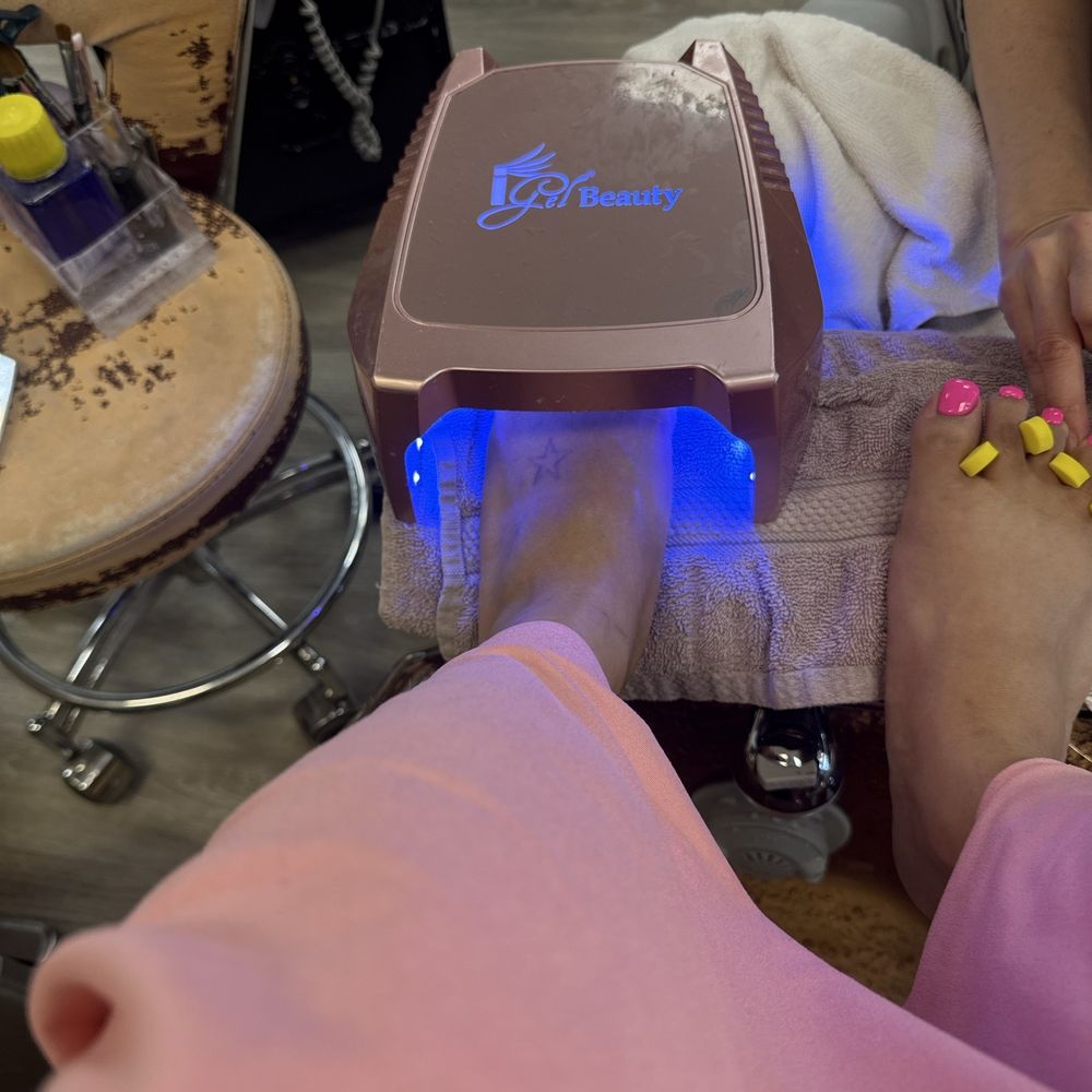Nail Design - Nail Salons Near Me - Marietta, Georgia