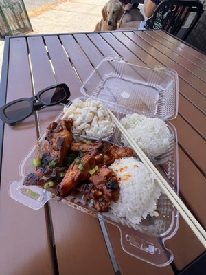 Chris' Ono Grinds Island Grill - North Park by null