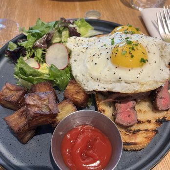 Earls Kitchen + Bar - Steak and eggs - New American Near Me - McLean, Virginia Earls Kitchen + Bar - Steak and eggs - New American Near Me - McLean, Virginia