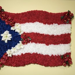 Just a nice flower arrangement of the Puerto Rican flag. Just a nice flower arrangement of the Puerto Rican flag.