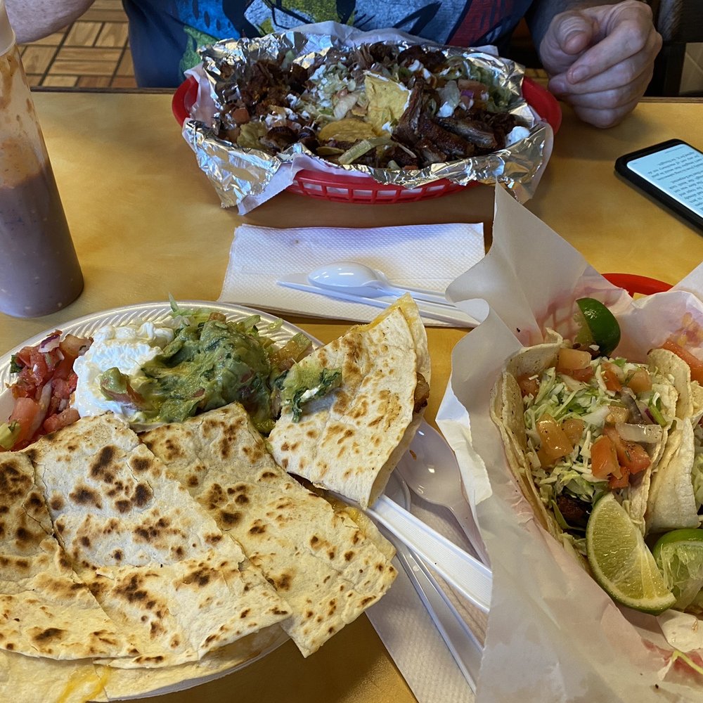 Taco Ardiente - Shrimp quesadilla / 2 carnitas tacos nummm - Mexican Near Me - Naples, Florida Taco Ardiente - Shrimp quesadilla / 2 carnitas tacos nummm - Mexican Near Me - Naples, Florida