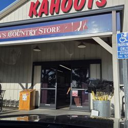 Kahoots Feed and Pet Store