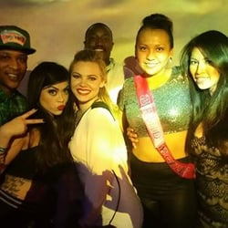 B-Lounge